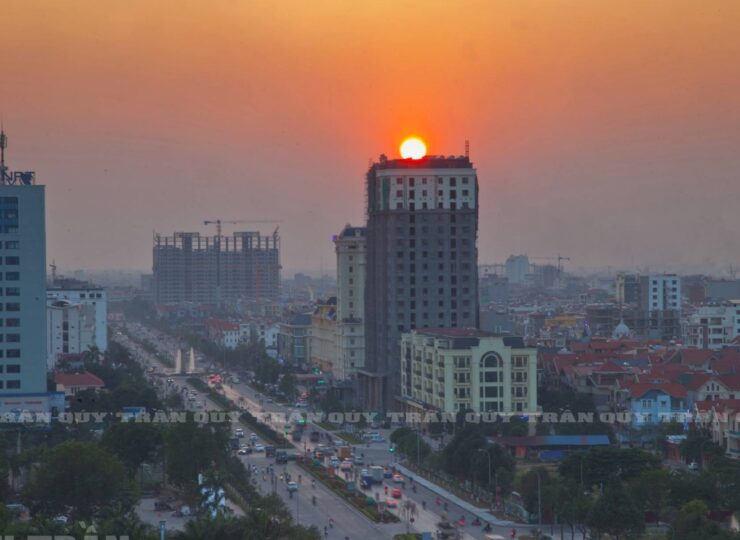 Thành phố Bắc Ninh lúc hoàng hôn nhìn từ trên cao
